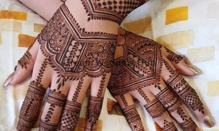 Goutam Rajasthani mehandi artist